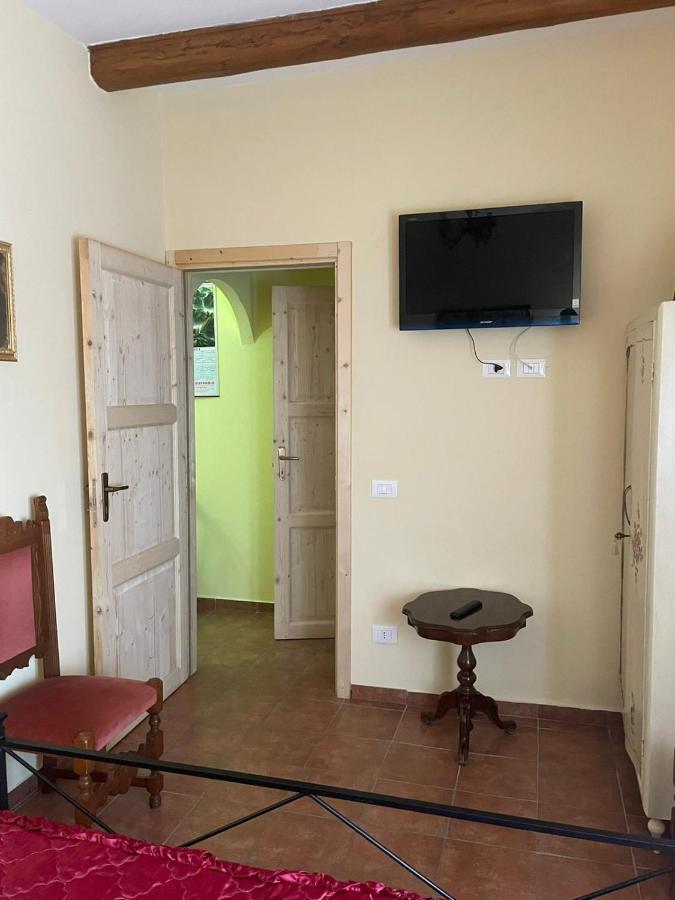Appartamentino Di Corso Umberto Ronciglione  Exterior photo